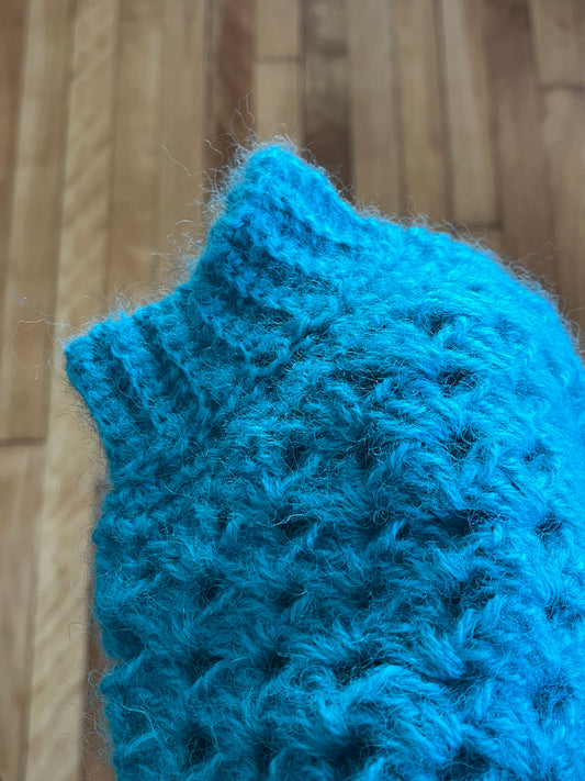 après ski sweater - upcycled crochet top