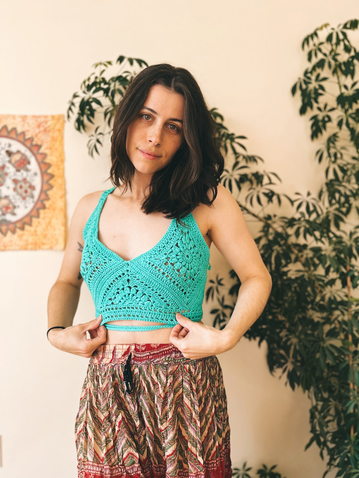 minty crop top