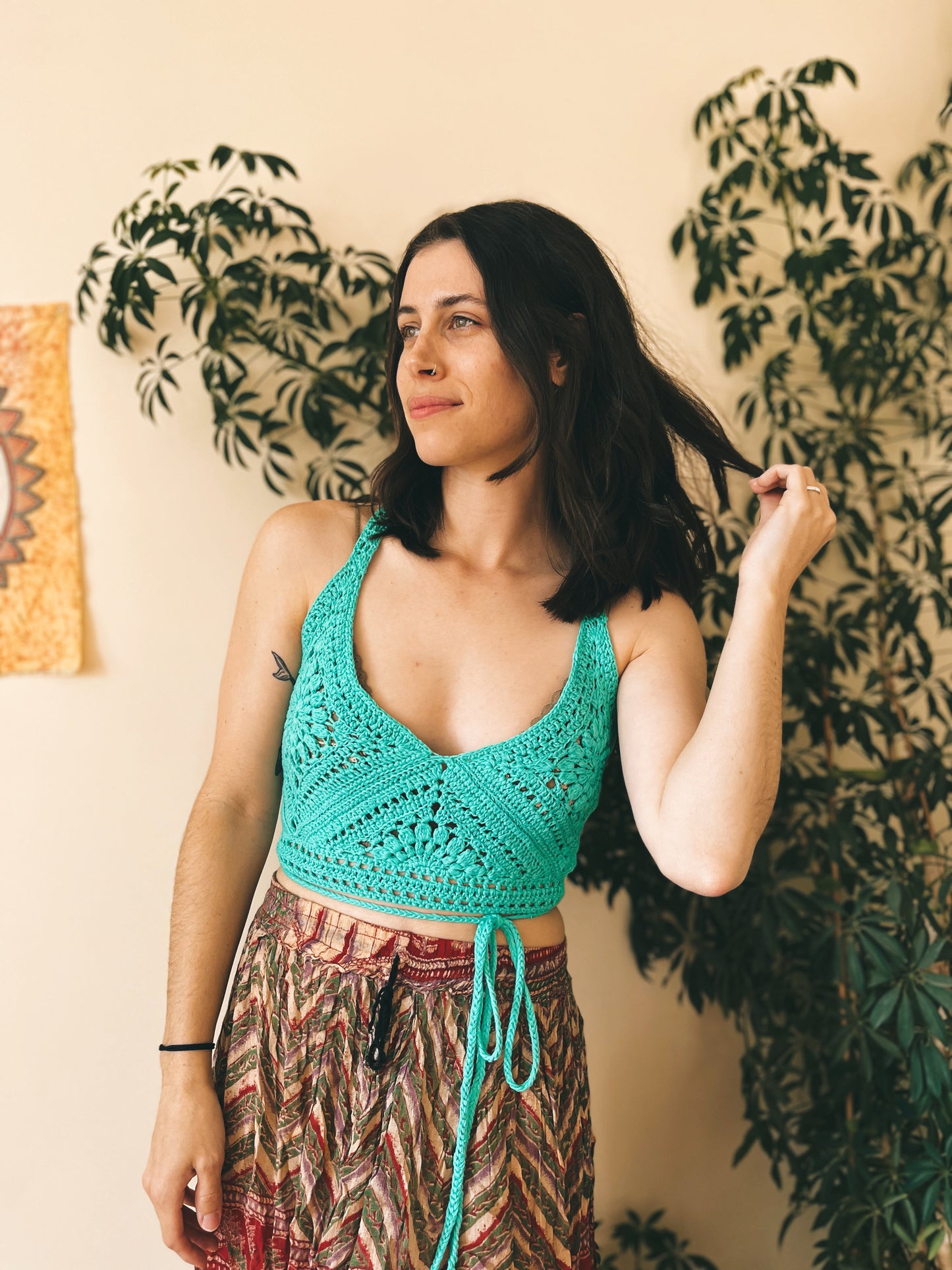 minty crop top