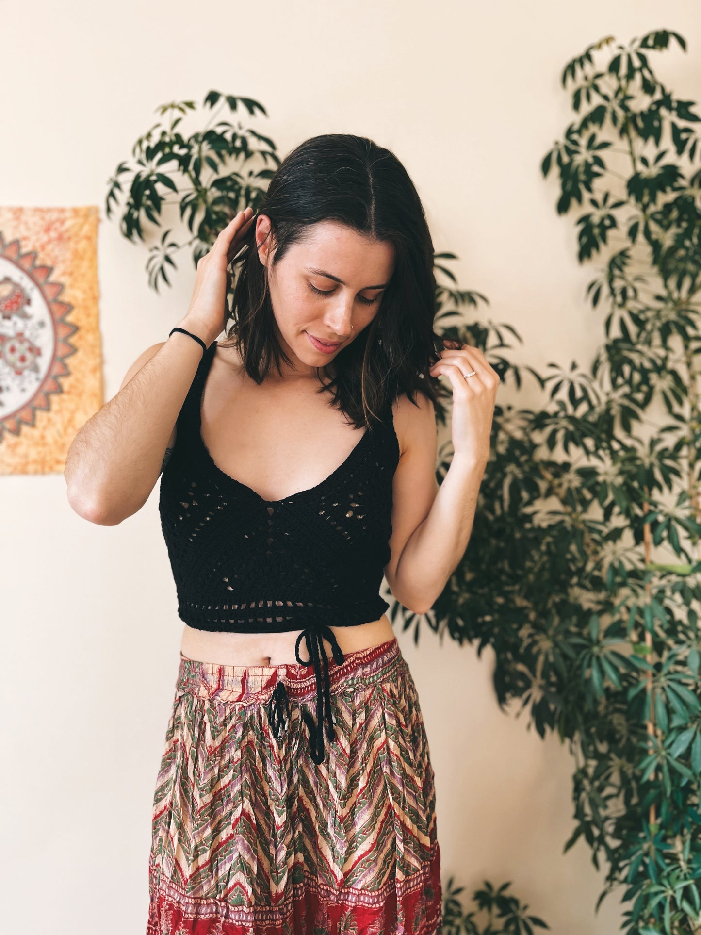 black crop top