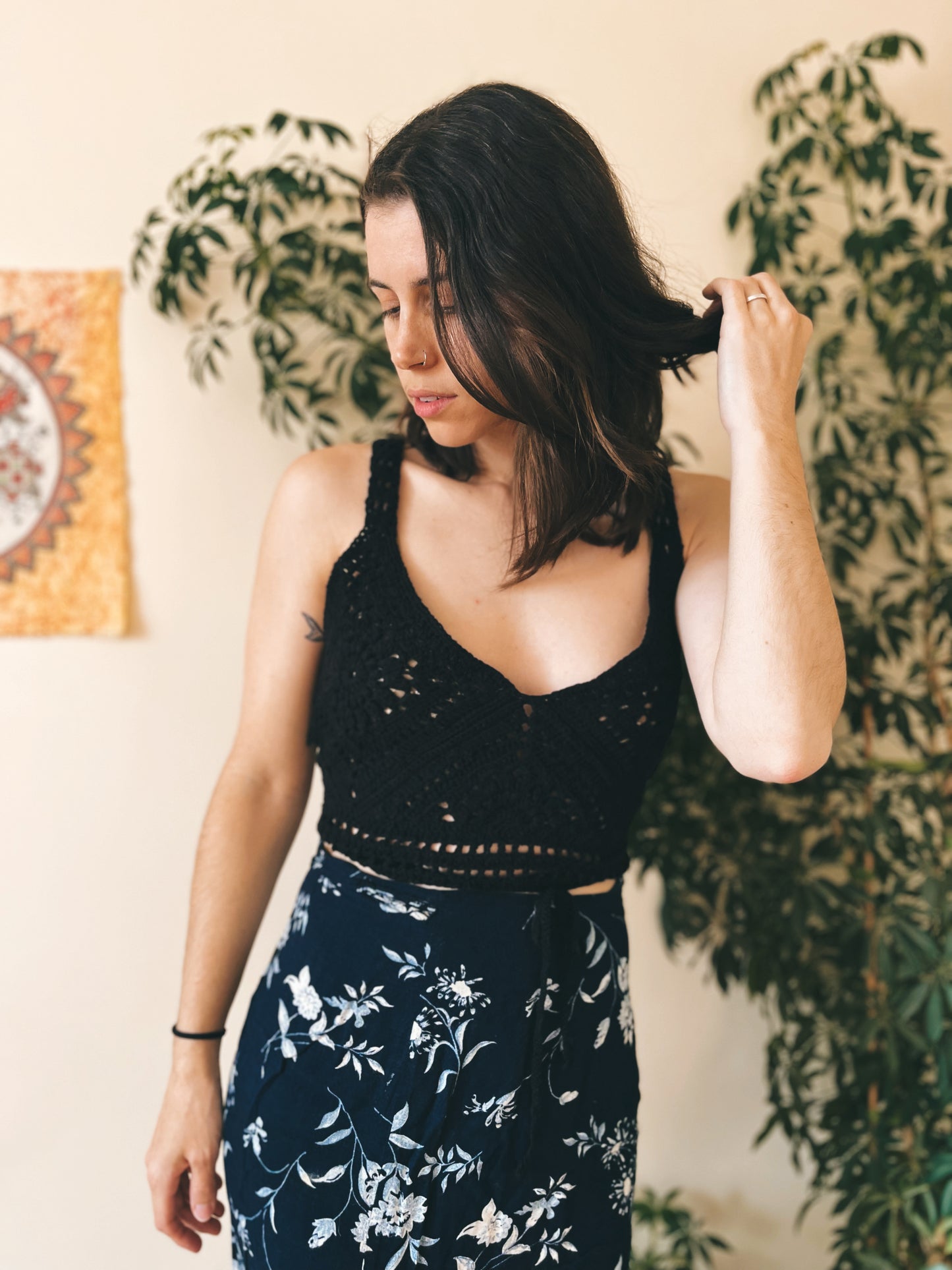 black crop top